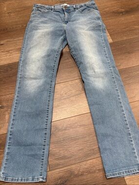 Signature by Levi Strauss Faded Light Blue Straight-Leg Jeans